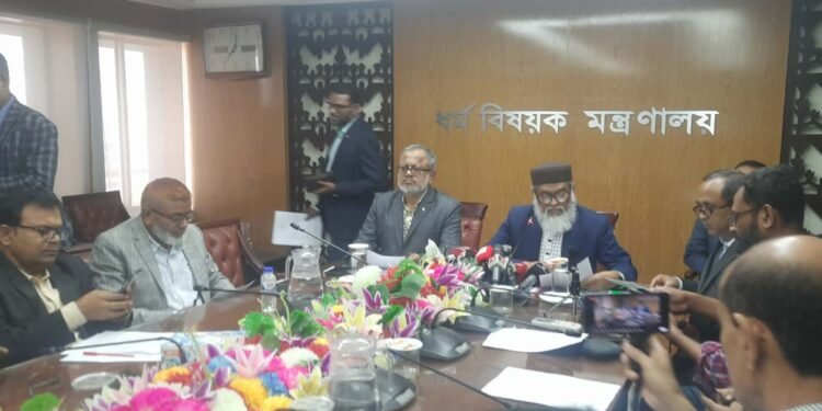 ‘আমি ৯৫ শতাংশ সফল’: বিদায়বেলায় ধর্ম উপদেষ্টার দাবি