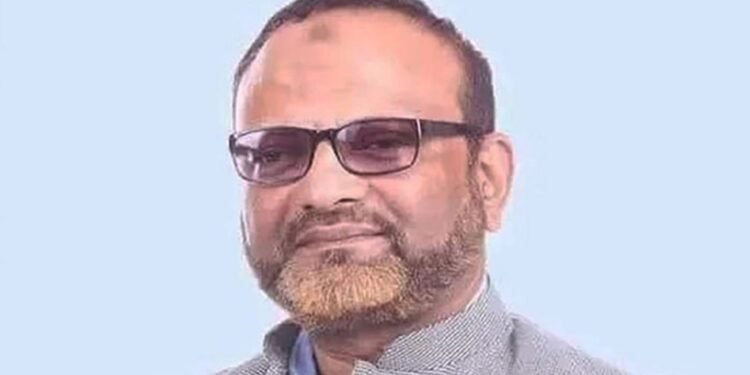 পদত্যাগের ইঙ্গিত ঢাবি ভিসি ড. নিয়াজ আহমদ খানের