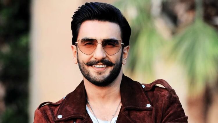 রণবীর সিংকে হত্যার হুমকি: ভয়েস নোটে চাইল কোটি টাকা