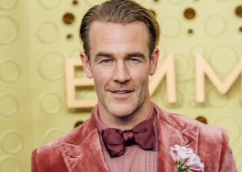 ‘ডসন্স ক্রিক’ তারকা জেমস ভ্যান ডার বিক আর নেই