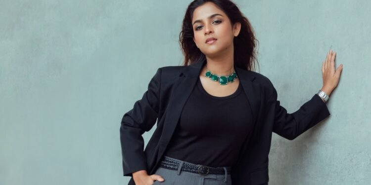 ‘চোরদের জন্য এআই না’: ক্ষুব্ধ সাদিয়া আয়মান