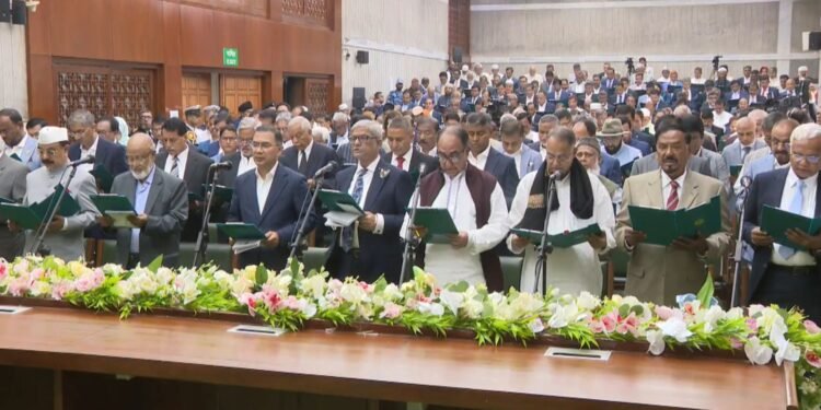 সাড়ে ১১টায় বৈঠক: চূড়ান্ত হচ্ছে সংসদ নেতার নাম