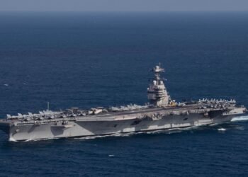 ইরানে সম্ভাব্য হামলা: ভূমধ্যসাগরে বিশ্বের বৃহত্তম বিমানবাহী রণতরী