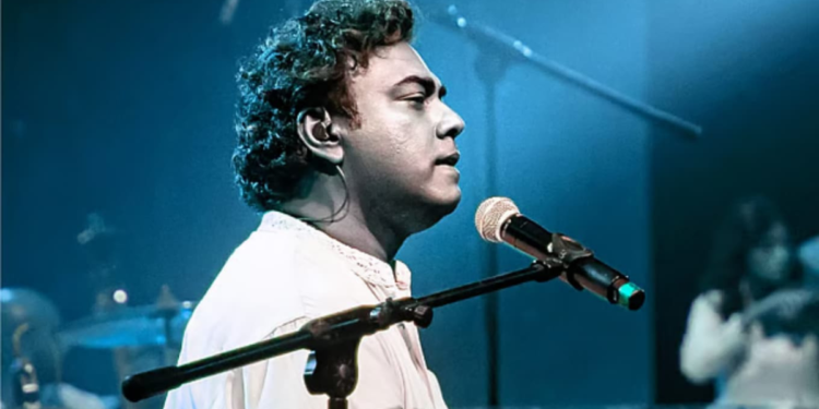 সিনেমার গানে ওয়ারফেজের বাবনা করিম