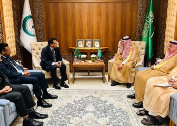 জেদ্দায় সৌদি, তুরস্ক ও গাম্বিয়ার মন্ত্রীদের সঙ্গে পররাষ্ট্রমন্ত্রীর গুরুত্বপূর্ণ বৈঠক