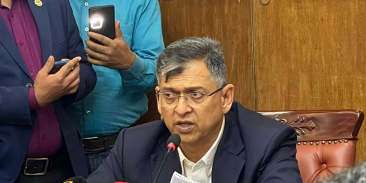 ২০০৬ সালে নিয়োগ বাতিল হওয়া ৬৫০ এসআই-সার্জেন্ট চাকরি ফেরত পাবেন: স্বরাষ্ট্রমন্ত্রী