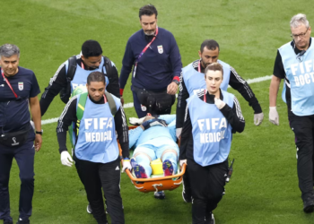 চোটের ভান করে সময় নষ্ট ঠেকাতে ফিফার কড়া প্রস্তাব