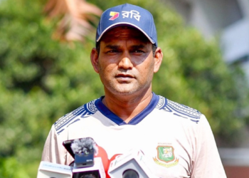 ‘এক সেকেন্ডে একটা দলকে নষ্ট করে দিয়েছেন’: বিশ্বকাপ বর্জন নিয়ে সালাউদ্দিনের আক্ষেপ