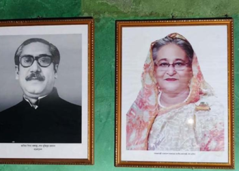 বাঘারপাড়ায় আওয়ামী লীগ কার্যালয়ের তালা ভেঙে বঙ্গবন্ধু ও শেখ হাসিনার ছবি রেখে জয় বাংলা স্লোগান