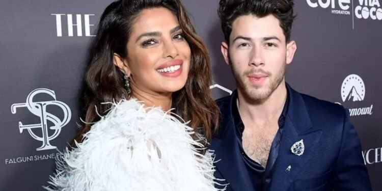 মানুষ কি চায় আমাদের বিয়েটা ভেঙে যাক?—প্রিয়াংকা চোপড়া