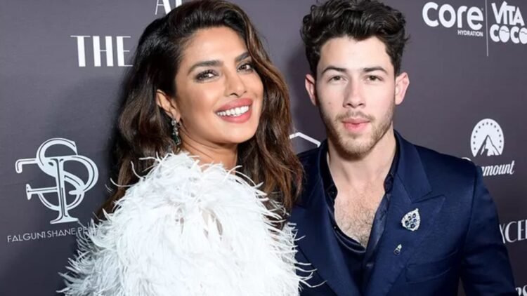 মানুষ কি চায় আমাদের বিয়েটা ভেঙে যাক?—প্রিয়াংকা চোপড়া