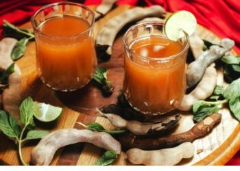 ইফতারে প্রশান্তি পেতে তৈরি করুন টক-ঝাল-মিষ্টি তেঁতুলের শরবত