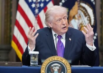 গ্যাসের দাম যদি বাড়ে, তো বাড়ুক : ট্রাম্প