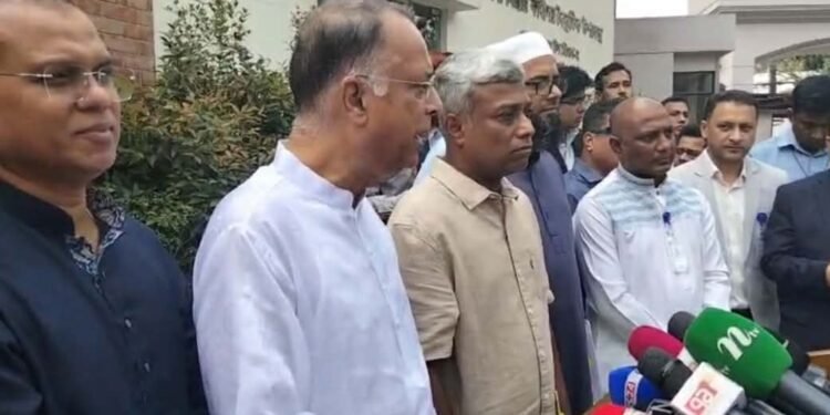 জ্বালানি তেল নিয়ে আতঙ্কিত হওয়ার কিছু নেই—বিদ্যুৎ ও জ্বালানি মন্ত্রী