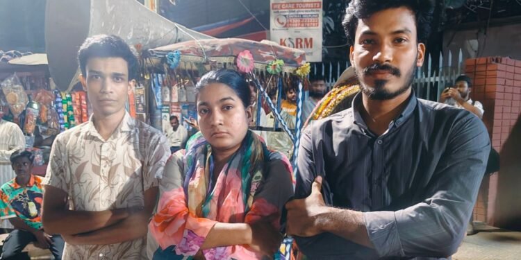 শাহবাগ থানার সামনে ৭ মার্চের ভাষণ বাজানো নিয়ে দু’পক্ষের হাতাহাতি