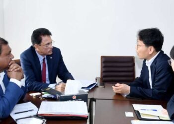 মন্ত্রণালয়ে এডিবি কান্ট্রি ডিরেক্টরের সঙ্গে শিক্ষামন্ত্রীর বৈঠক