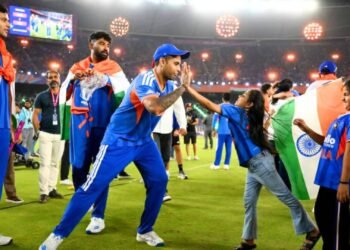 রেকর্ড গড়ে ফের বিশ্ব চ্যাম্পিয়ন ভারত