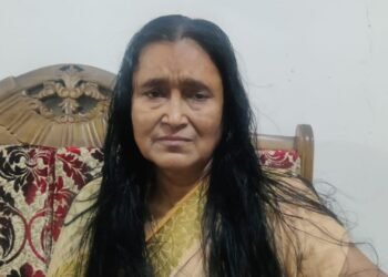 ভাঙচুর ও লুটপাটের পর প্রাণভয়ে এলাকাছাড়া নাট্যকারের পরিবার