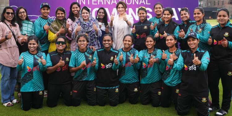 শুরুর আগেই ৩ মাস পিছাল দেশের প্রথম নারী বিপিএল