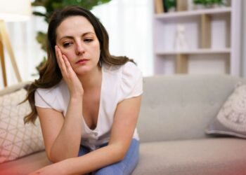 মানসিক চাপ ও হরমোনের ভারসাম্যহীনতা দূর করার ৪টি সহজ উপায়