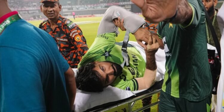 ফাইনালের আগেই ছিটকে গেলেন পাকিস্তানের হুসাইন তালাত