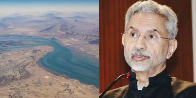 হরমুজ প্রণালিতে ভারতীয় জাহাজে হামলা না করার নির্দেশ ইরানের