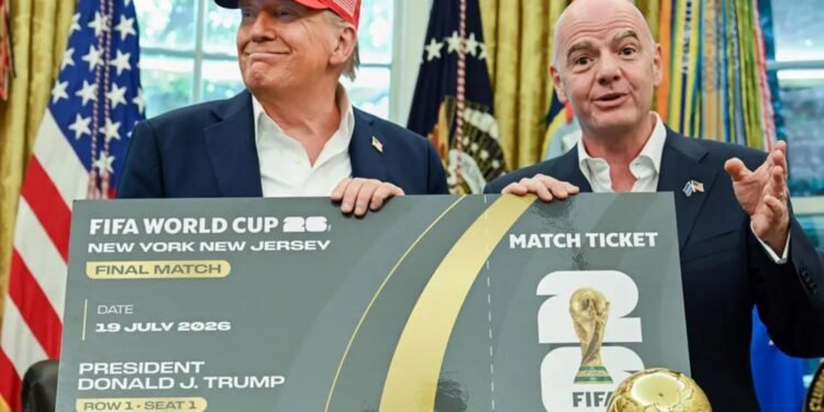 বিশ্বকাপের টিকিটের চড়া দাম, ফিফার বিরুদ্ধে মামলা