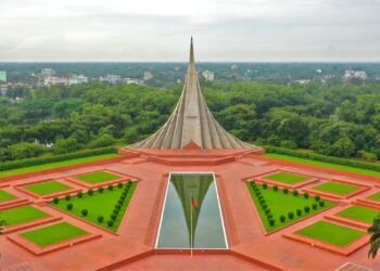 আজ ৫৬তম মহান স্বাধীনতা দিবস ও জাতীয় দিবস