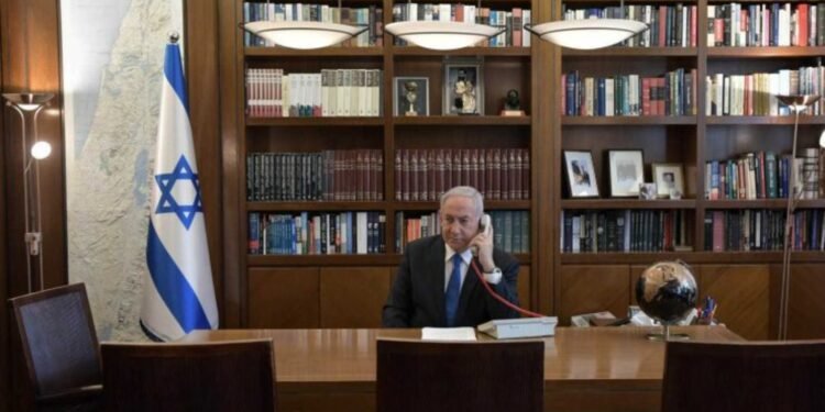 নেতানিয়াহুর কার্যালয়ে ইরানের শক্তিশালী ক্ষেপণাস্ত্র হামলা!