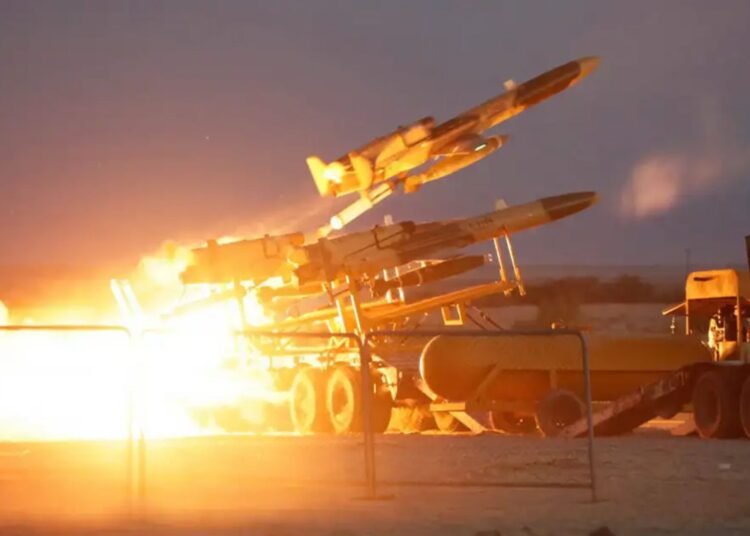 ইসরায়েলকে লক্ষ্য করে আবারও ইরানের ব্যালিস্টিক মিসাইল হামলা