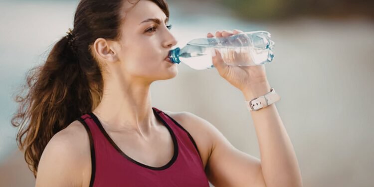 কাঠফাটা গরমে শরীর ঠান্ডা ও সতেজ রাখবে এই ৫ জাদুকরী দেশি পানীয়
বিস্তারিত: 
#news #banglaflow #বাংলাফ্লো