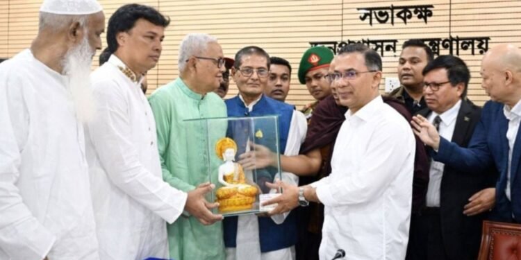 পবিত্র বৌদ্ধ পূর্ণিমা উপলক্ষে প্রধানমন্ত্রী তারেক রহমানের সঙ্গে বৌদ্ধ নেতাদের শুভেচ্ছা বিনিময়