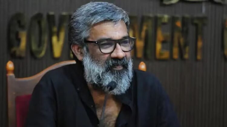 যৌন নির্যাতনের অভিযোগে গ্রেপ্তার পরিচালক