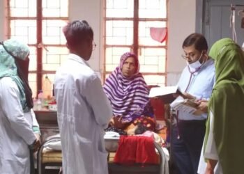 চাঁপাইনবাবগঞ্জে হামের লক্ষণ নিয়ে ভর্তি রোগীর সংখ্যা ছাড়ল ৫০০