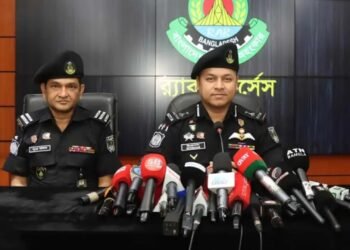 সারা দেশে চাঁদাবাজদের ‘আনবায়াসড তালিকা’ তৈরি করছে র্যাব