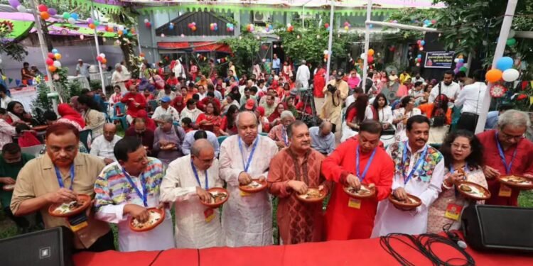 উৎসবমুখর পরিবেশে জাতীয় প্রেস ক্লাবে উদযাপিত হলো বাংলা নববর্ষ-১৪৩৩