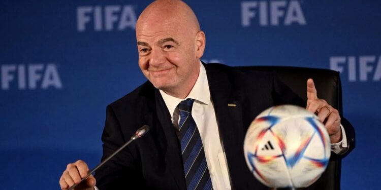 যুক্তরাষ্ট্রেই বিশ্বকাপ খেলবে ইরান, ভেন্যু বদলের দাবি নাকচ করলেন ফিফা সভাপতি