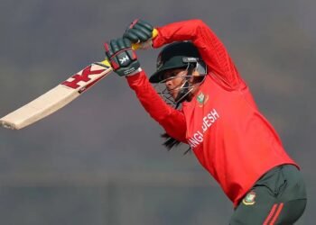 লঙ্কানদের হারিয়ে আইসিসি র‍্যাঙ্কিংয়ে বড় লাফ শারমিনের
বিস্তারিত: 
#news #banglaflow #বাংলাফ্লো