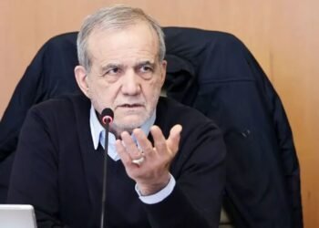 যুক্তরাষ্ট্রের সঙ্গে সংলাপের ৩ প্রধান বাধা চিহ্নিত করলেন প্রেসিডেন্ট পেজেশকিয়ান
বিস্তারিত: 
#news #banglaflow #বাংলাফ্লো