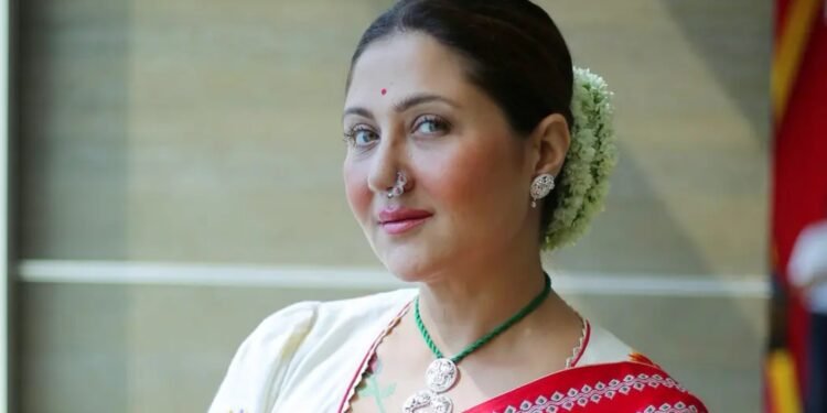 আমাকে সেলিব্রিটি বললে মনে হয় কেউ গালাগালি দিচ্ছে—স্বস্তিকা মুখার্জি