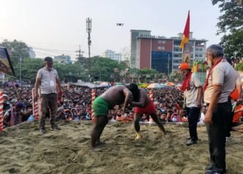 জব্বারের বলীখেলায় আবারও চ্যাম্পিয়ন বাঘা শরীফ