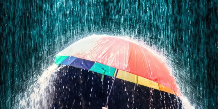 গত ২৪ ঘণ্টায় ঢাকায় ৪১ মিলিমিটার বৃষ্টি, আজও বজ্রসহ বৃষ্টির পূর্বাভাস