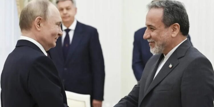 যুদ্ধ পরিস্থিতি নিয়ে পুতিনের সঙ্গে আলোচনা করতে রাশিয়ায় ইরানের পররাষ্ট্রমন্ত্রী