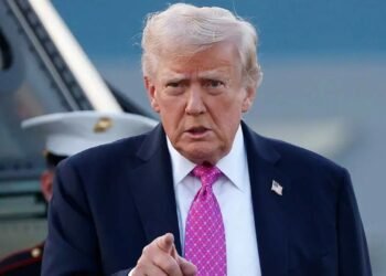 ইস্টার সানডেতে ট্রাম্পের কুরুচিপূর্ণ পোস্ট, চরম ক্ষুব্ধ খ্রিষ্টান নেতারা!