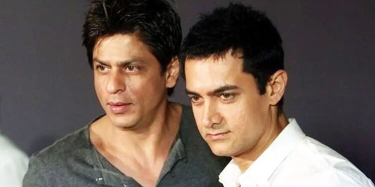 শাহরুখের সিনেমা দেখে অঝোরে কেঁদেছিলেন আমির খান