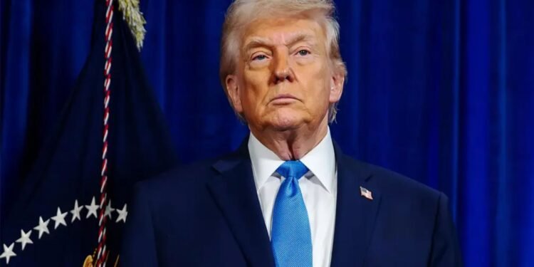 ওয়াশিংটনে সাংবাদিকদের নৈশভোজে গুলি, দ্রুত সরিয়ে নেওয়া হলো ট্রাম্পকে