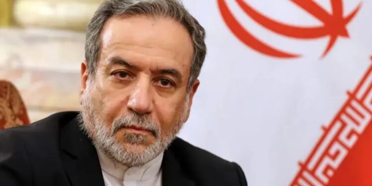 আবারও পাকিস্তানে ফিরছেন ইরানের পররাষ্ট্রমন্ত্রী আরাগচি