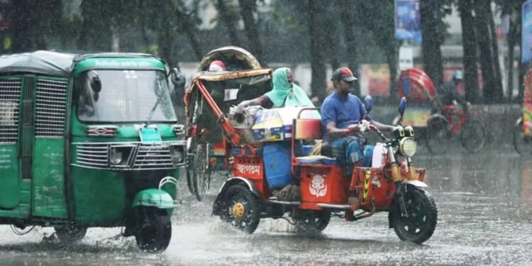 ঢাকায় আজ বজ্রসহ বৃষ্টির সম্ভাবনা