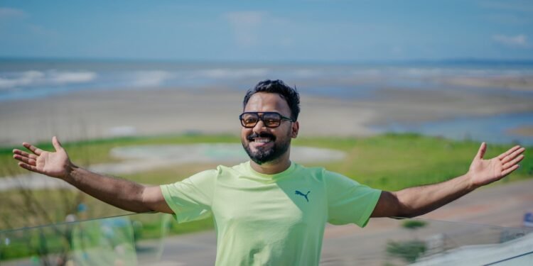 পর্দার কাবিলা থেকে বাস্তব জীবনের নায়ক