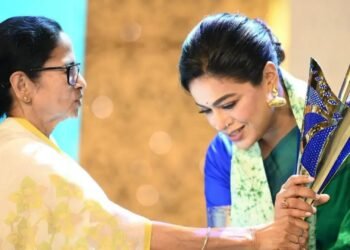 ‘দিদি যেখানে আমি সেখানে’ বলা ইমন গাইবেন বিজেপির শপথ অনুষ্ঠানে!